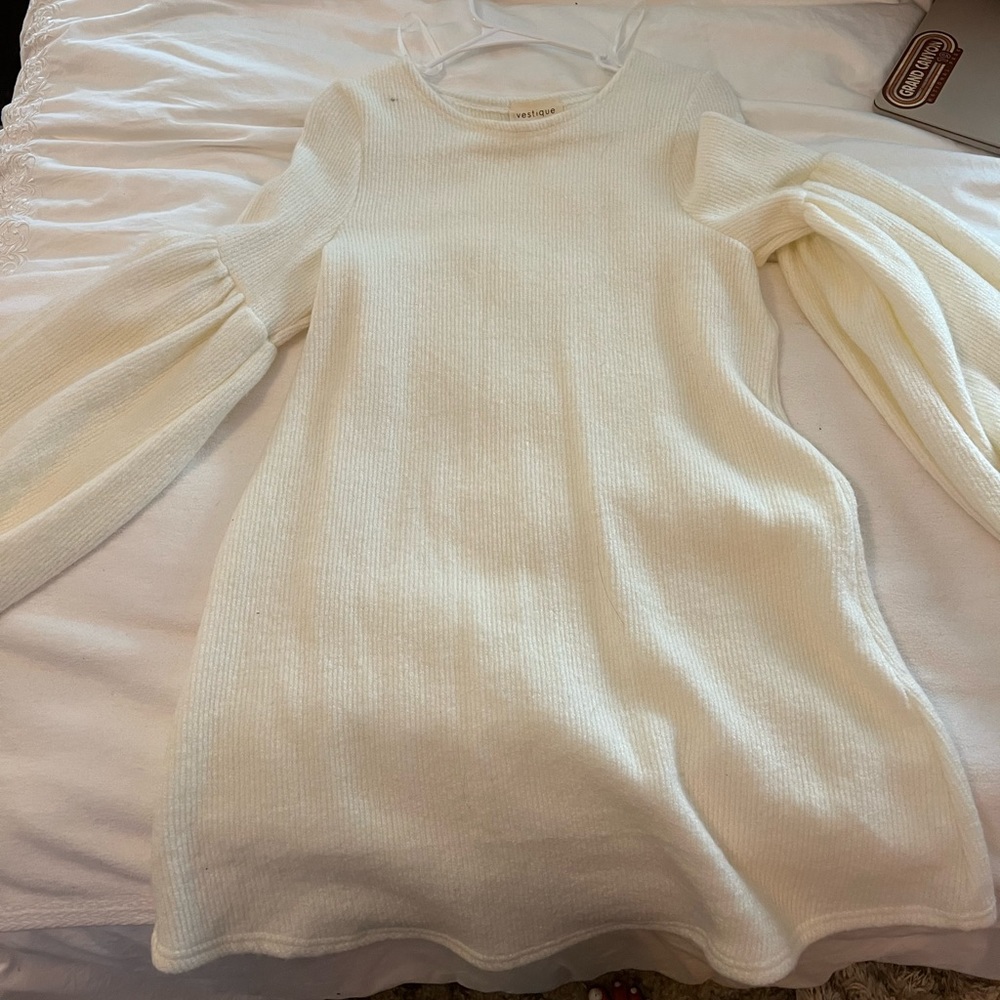 Vestique cream sweater dress